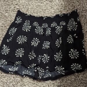 Elegant Black Floral Women's High Waist Shorts